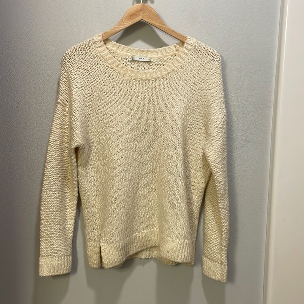 VINCE Womans cream long sleeve sweater